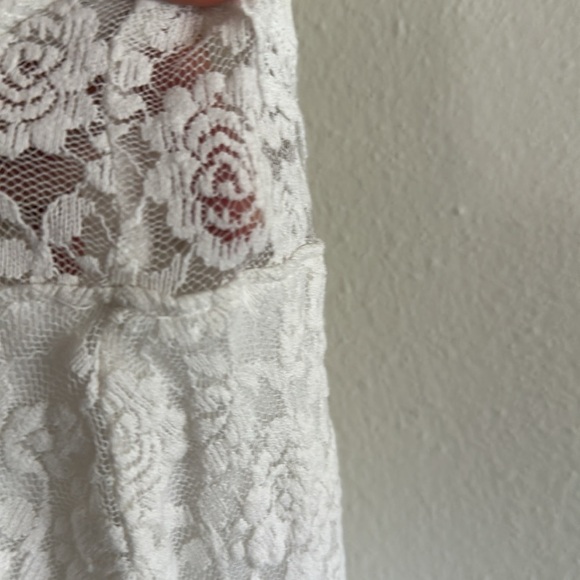 Abercrombie & Fitch white lace dress size small - Picture 5 of 5